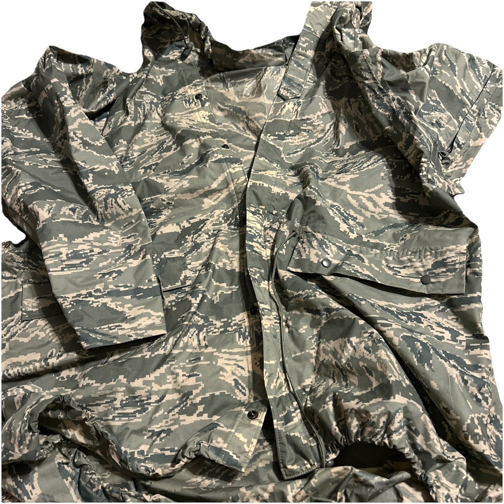 Orc Improved Rainsuit Parka/Jacket Medium Digial Camo ACU Army USGI Military